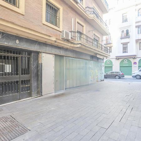 Galindo Center Premium Suites, Free Parking Seville Exterior photo