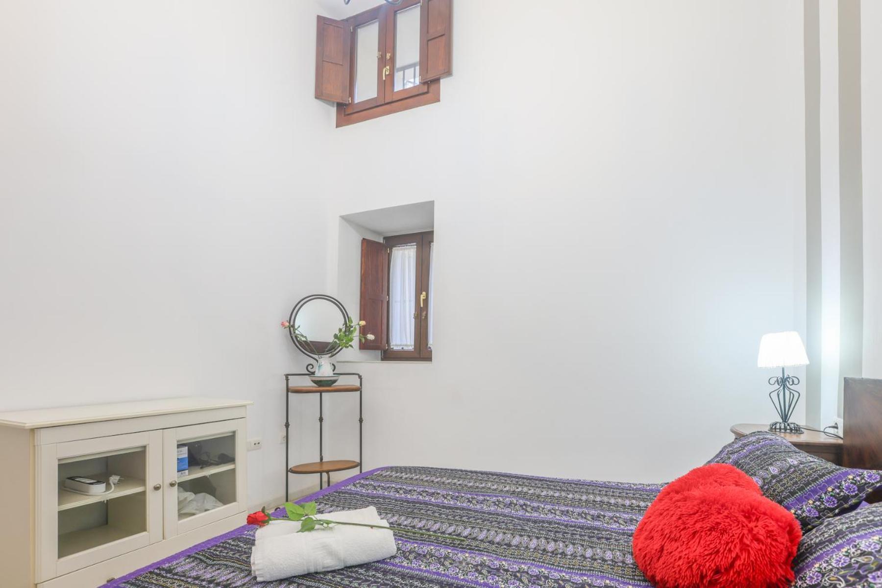 Galindo Center Premium Suites, Free Parking Seville Exterior photo