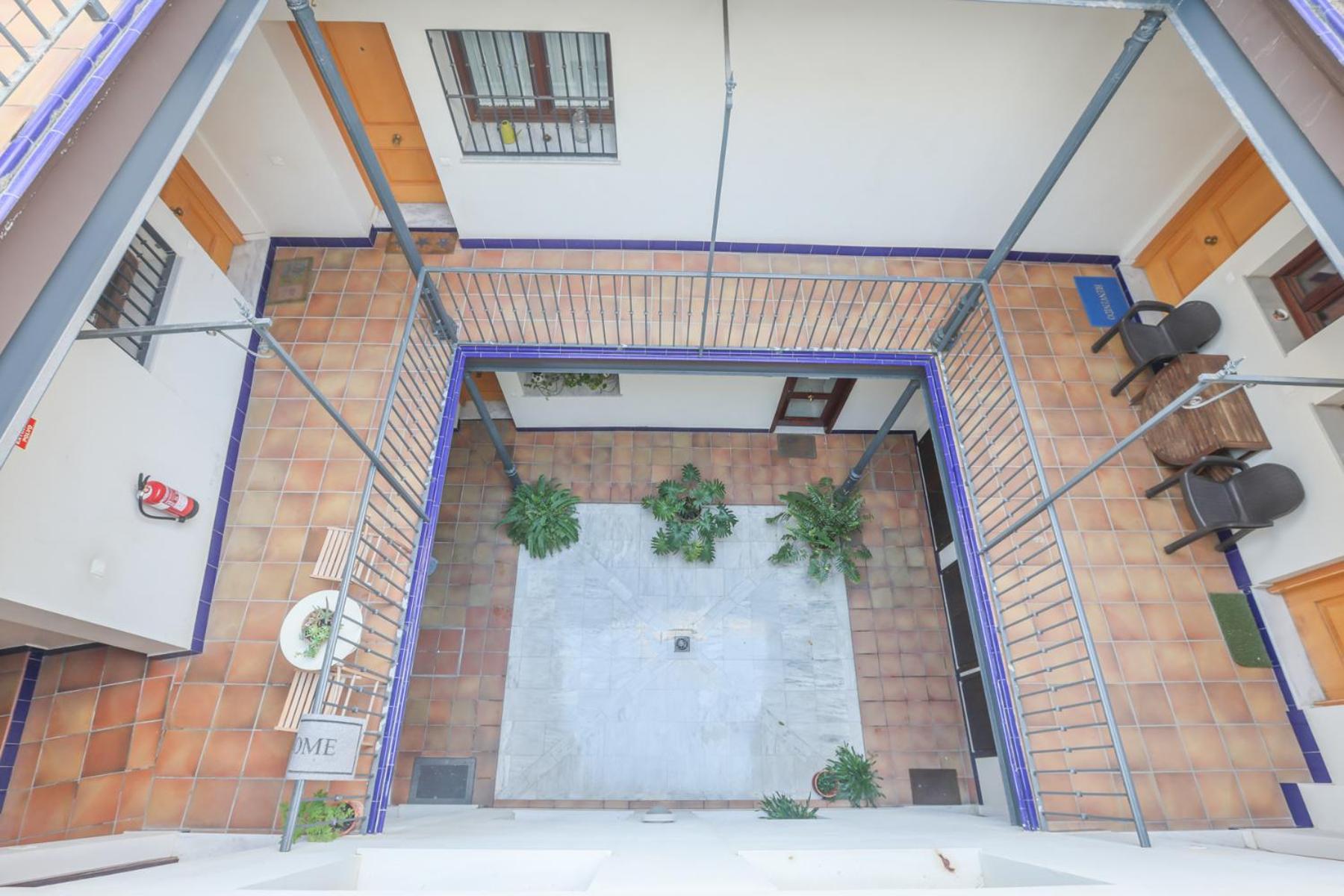 Galindo Center Premium Suites, Free Parking Seville Exterior photo